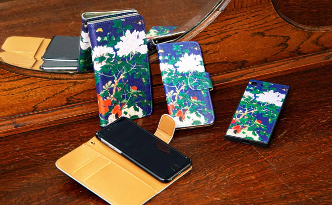 “Bird-and-Flower Painting Smartphone Wrap”