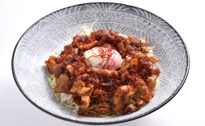 国産豚にんにくカルビ丼(味噌汁付)