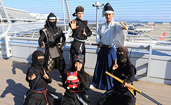 德川家康和服部半藏与忍者